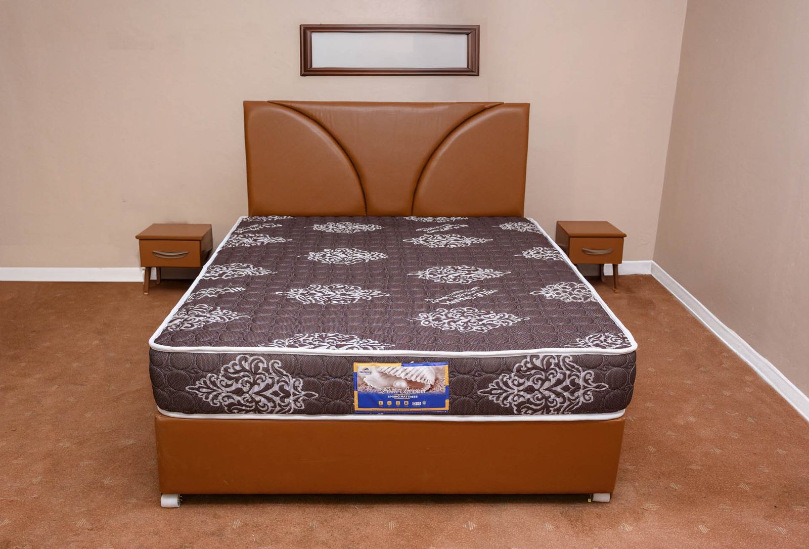 Pearl Budget Brown Front