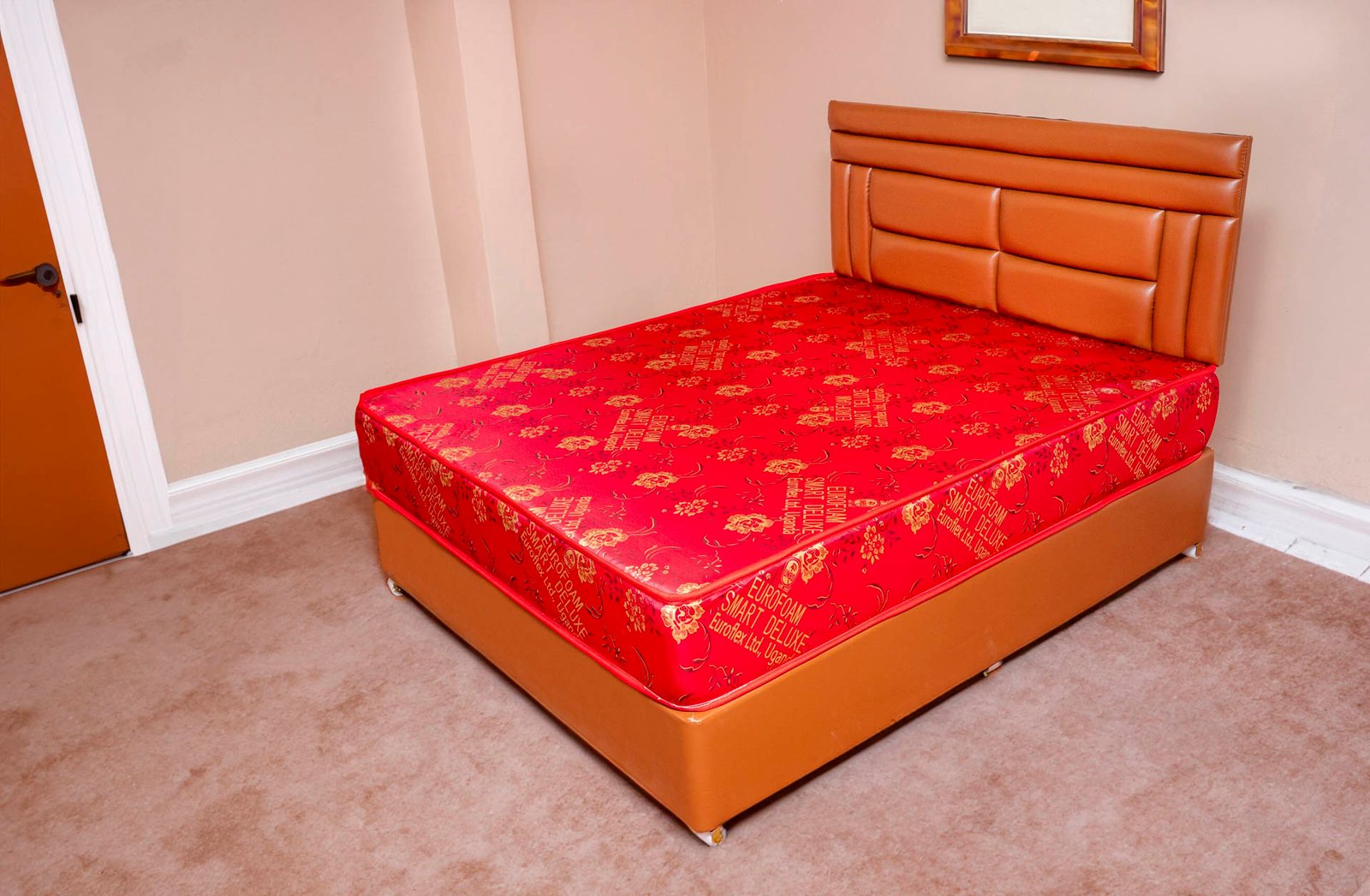 Smart Deluxe Maroon Side